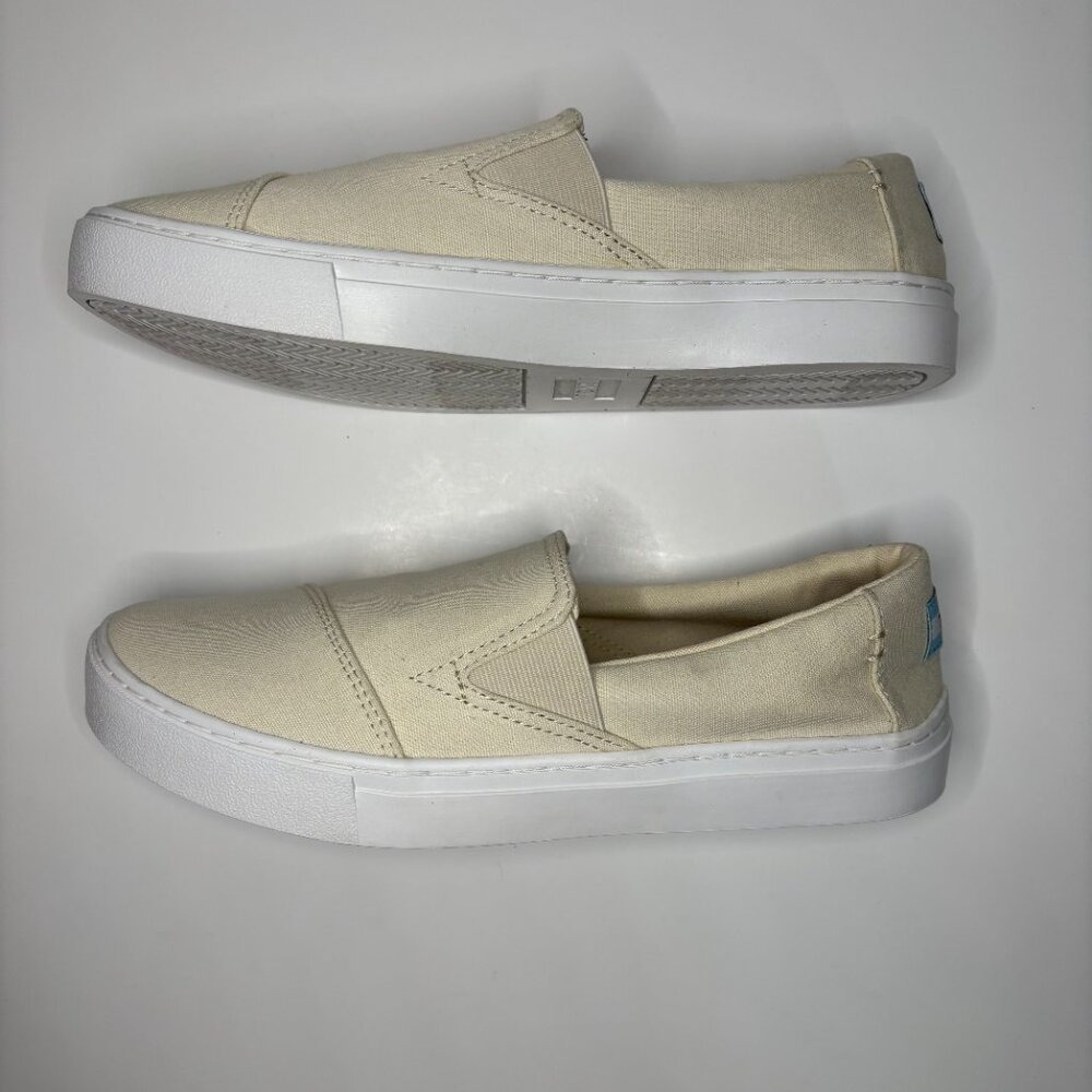 TOMS‎ Slip On Casual Shoes Womens Size 8.5 Canvas Beige Comfort Sneakers Neutral - Picture 5 of 9